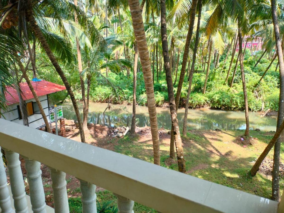 Santana Guest House Agonda Esterno foto