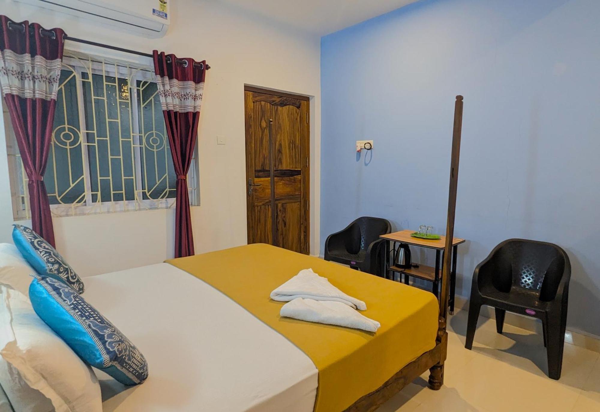 Santana Guest House Agonda Esterno foto