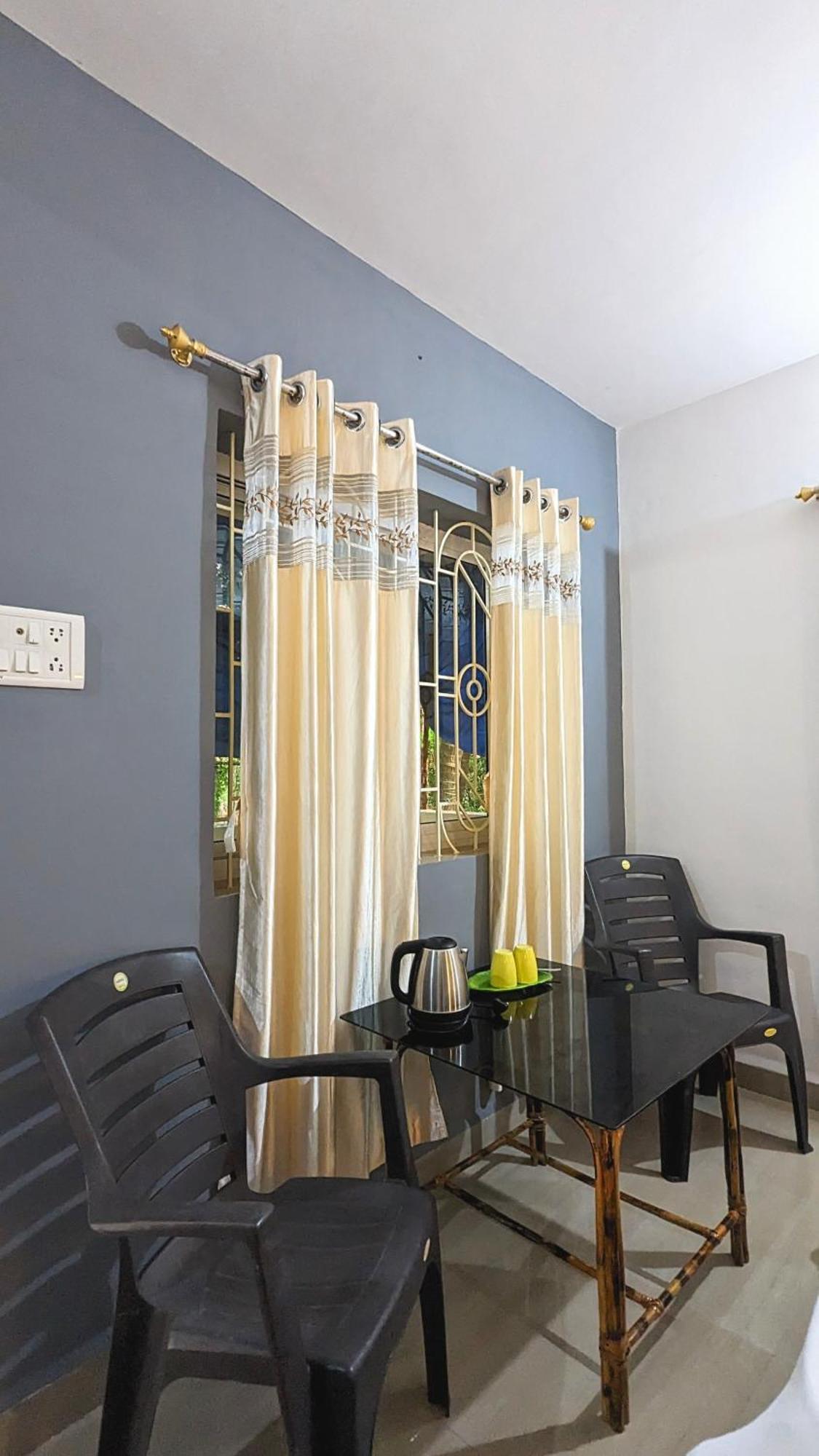 Santana Guest House Agonda Esterno foto