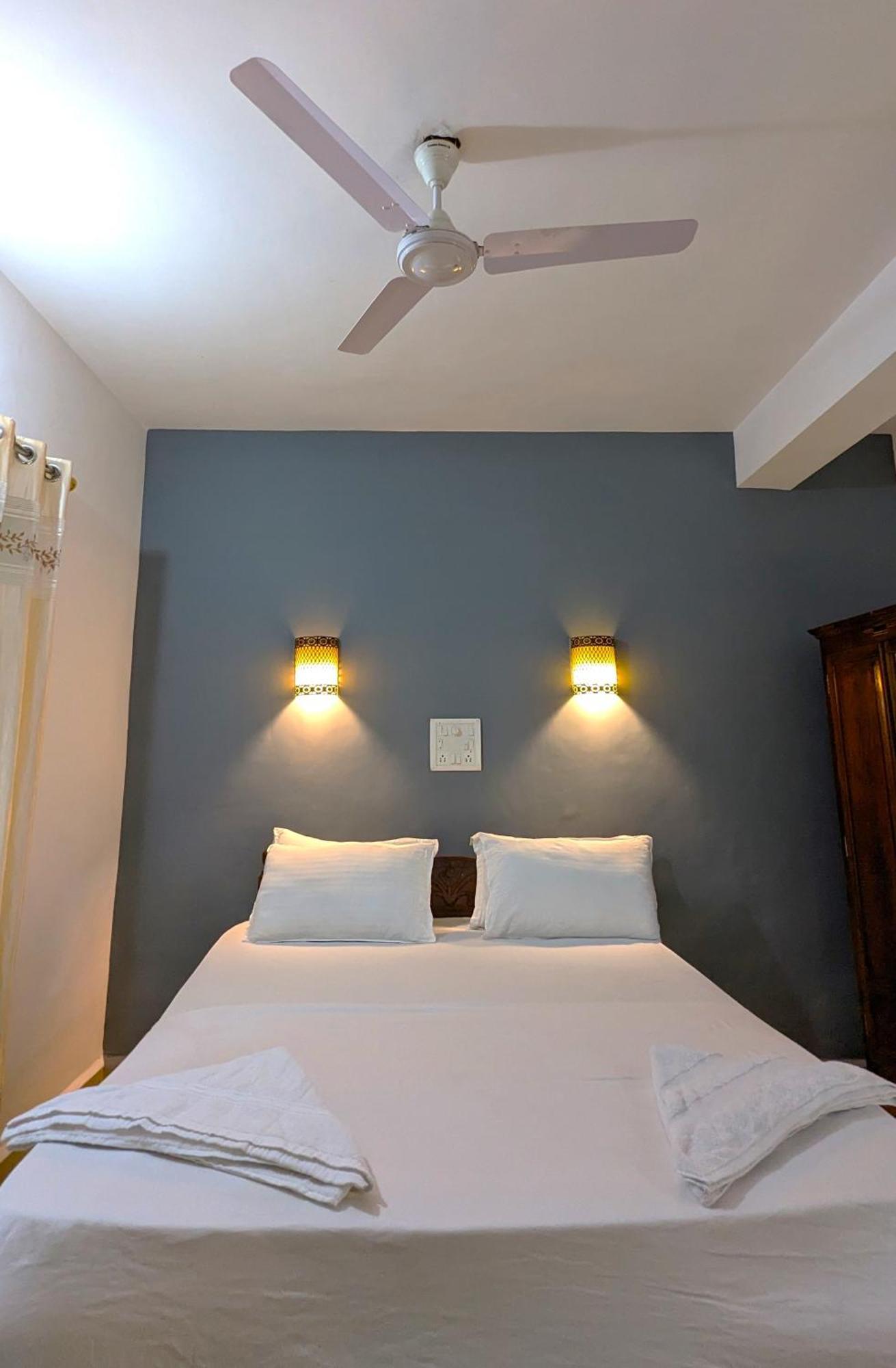 Santana Guest House Agonda Esterno foto